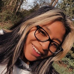 Meet your Posher, Amelia